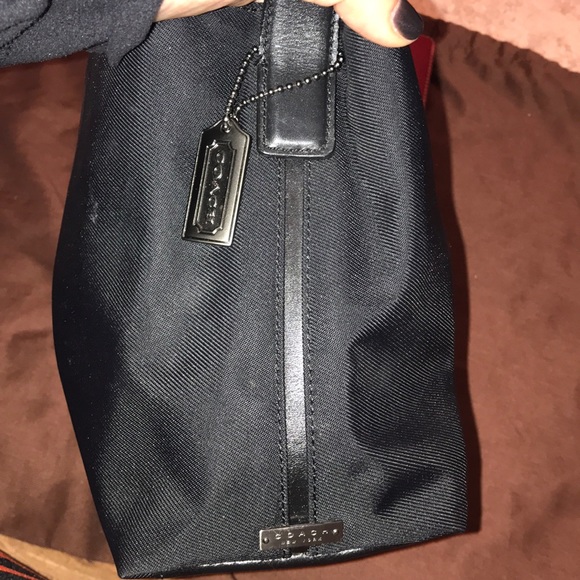 Classic Coach Bag - Picture 3 of 5